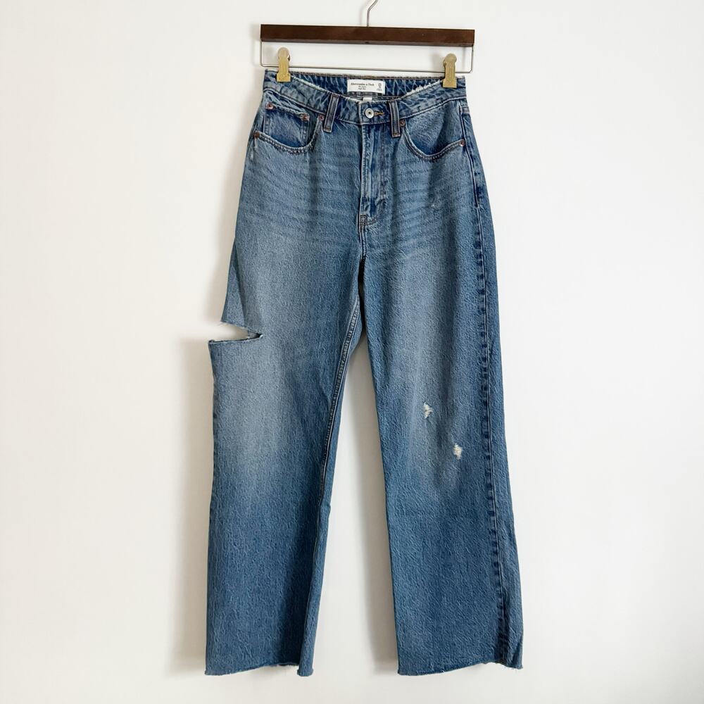 ABERCROMBIE The Loose High Rise Curve Love Jeans Slashed 25 Short - Picture 5 of 13